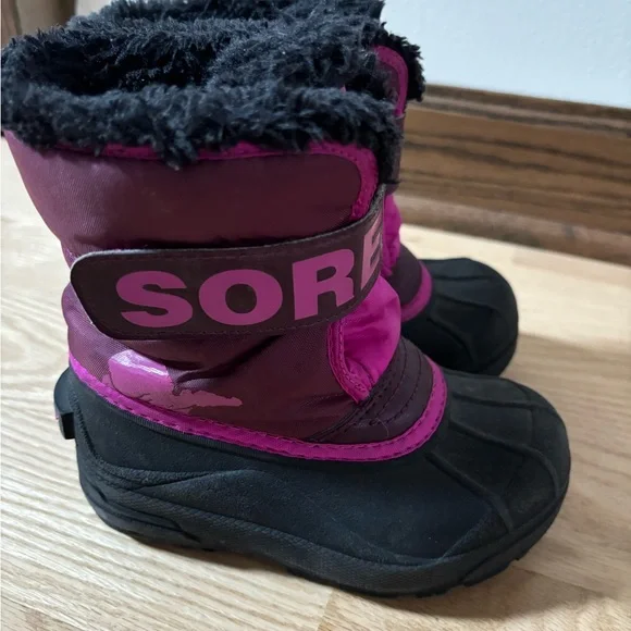Sorel toddler winter boots - Picture 4 of 4